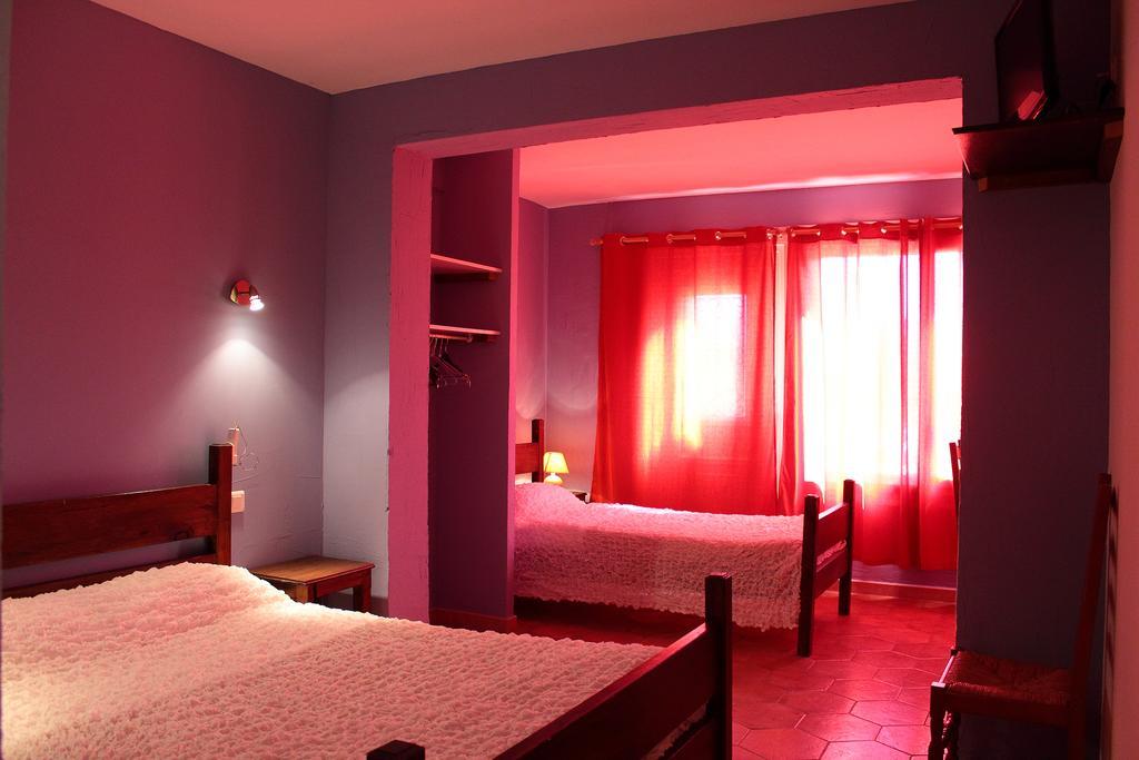 Hotel Le Couloubrier 勒穆伊 客房 照片