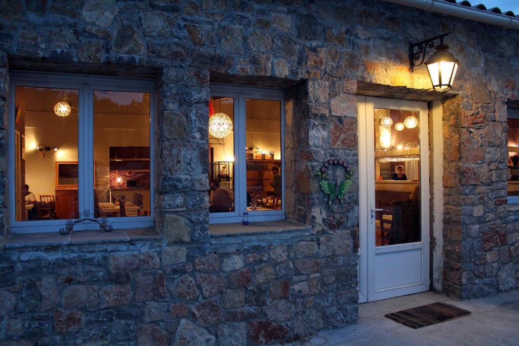 Hotel Le Couloubrier 勒穆伊 外观 照片