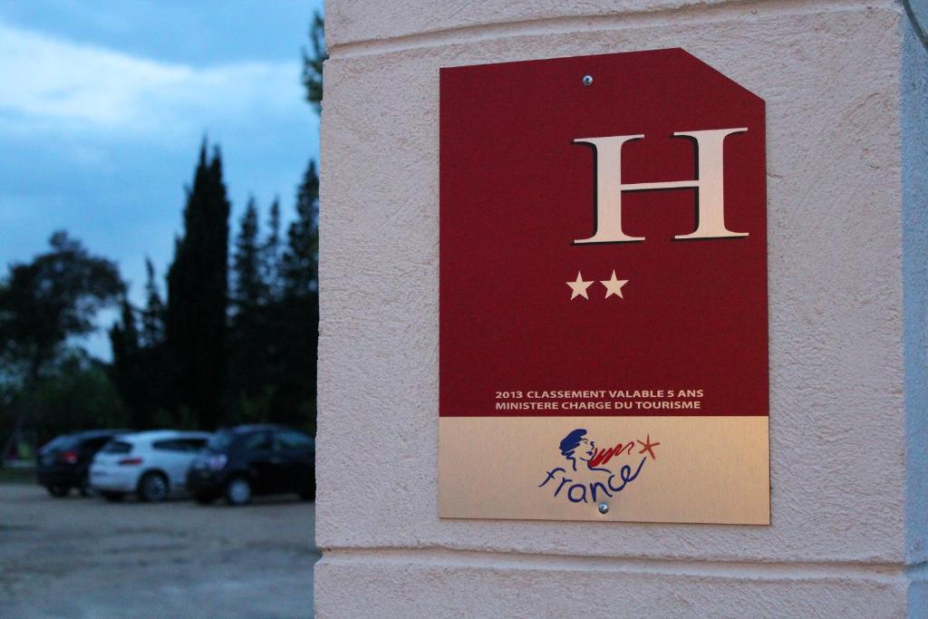 Hotel Le Couloubrier 勒穆伊 外观 照片